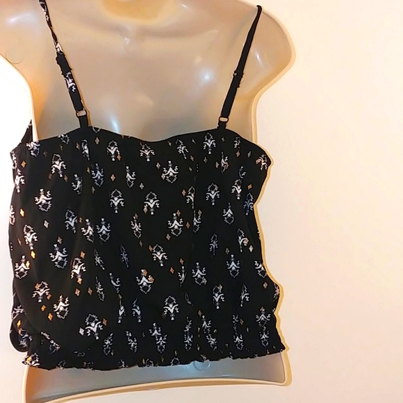 Rue 21 stretch waist crop camisole - Picture 7 of 8
